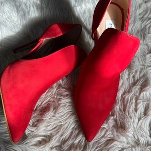 Steve Madden Dolly Pointed-toe Pumps 👠
